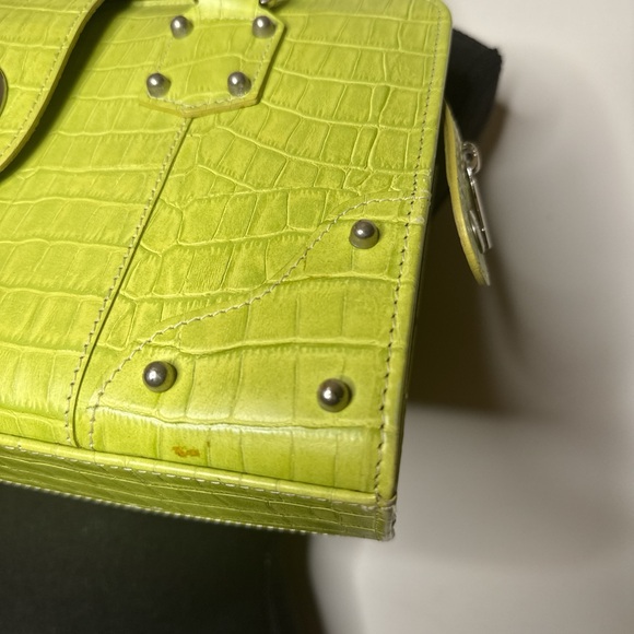 Lime Green Croc Embossed Shoulder Bag Y2K Retro 2000s Style Metal Ring Detail - Picture 4 of 8